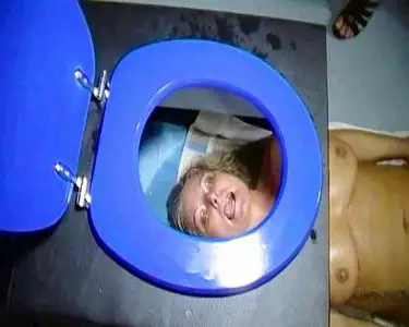 RosellaExtrem - Extreme and Perverted toilet seat excesses!