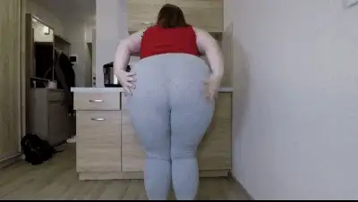 BONYA - BBW Shitting Standing Up!