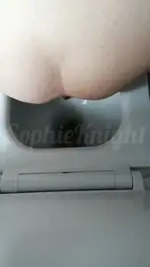 SophieKnight - Back view into the toilet as I shit