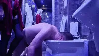 Toiletslaveanddommes - Sarah and Anita toilet slaves different styles