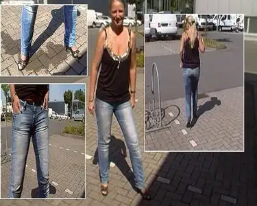 RosellaExtrem - Public Jeans Pissing!