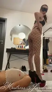 J.Sinner - Dirty piss bitch