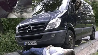 Madame Marissa - Teasing and crushing the slave on the road