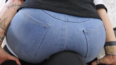 Boss Girls Productions - Facesitting air reduction punishment - small version