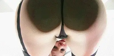 Boss Girls Productions - Under Zoes ass - Reverse Facesitting (WMV Low Resolution)