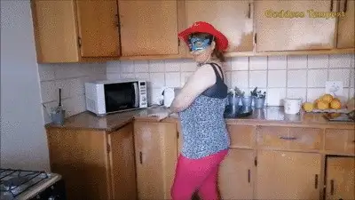Goddess Tempest - Stinking Up My Kitchen