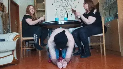 Lady Phoenix - Leftover food for the beast (mp4)