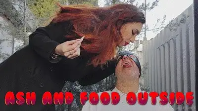 Lady Scarlet - Lady Scarlet - Ash and food outside