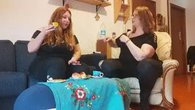 Lady Phoenix - Breakfast table (mp4)