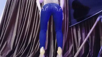 Goddess Nika - Kiss My Jeans