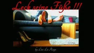 Lizz La Reign - Lick his feet