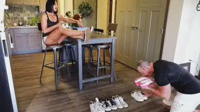 Zephy Divine - Grimy sneakers and smelly foot humiliation