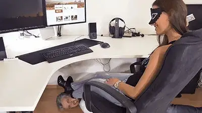 Madame Marissa - Pain, humiliation and financial exploitation for the foot slave
