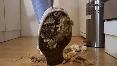 Madame Marissa - Eat waste from my shoe soles, slave!