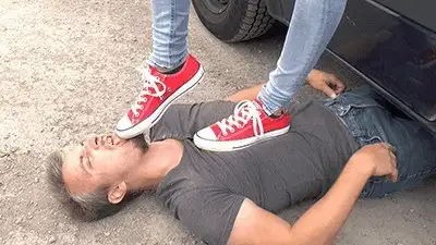 Madame Marissa - Lick my converse - or I'll drive over you!