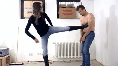 Madame Marissa - Kicking with converse, boots and dirty bare feet