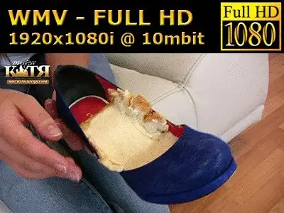 Mistress Katjas Clips & Pictures - 13-001 - Eat toast from my feet (WMV - FULL HD - High Definition)