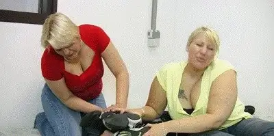 Boss Girls Productions - Inhale the shoe smell of 2 big girls (WMV Low Resolution)