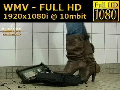 Mistress Katjas Clips & Pictures - 08-001 - Crushing my slave's stuff (WMV - FULL HD - High Definition)