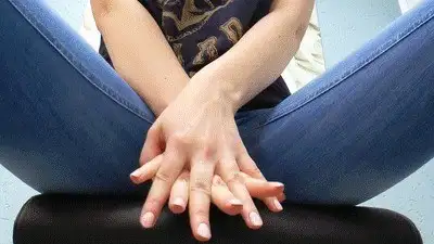Boss Girls Productions - Ambers hands really close!