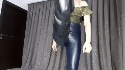 Goddess Nika - Blue Nuts Smash