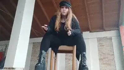Lady Phoenix - Ricattato (mp4)