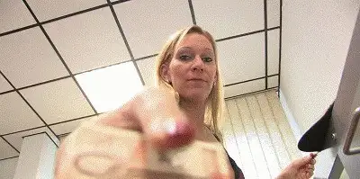 Boss Girls Productions - You're a peeper and you're going to pay Svenja (WMV Low Resolution)