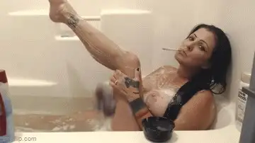 Double Trouble - Bathtub Smoking Lots of Dangling