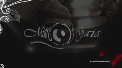 Gaia Femdom - MISTRESS GAIA - UNDERWATER SMOTHER - HD