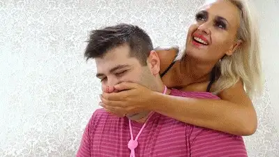 Boss Girls Productions - Mistress Roxana's breathtaking playing method - small version