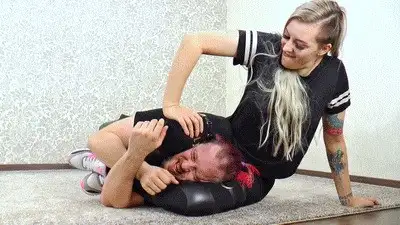 Boss Girls Productions - The mistress of leg scissors