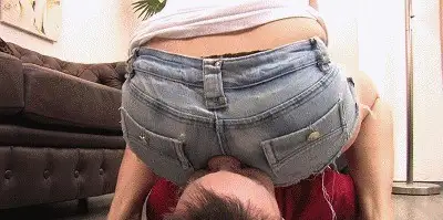 Boss Girls Productions - Smelling ass and spittle (WMV Low Resolution)