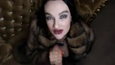 Princess18 - Play with furslave and squirt on him