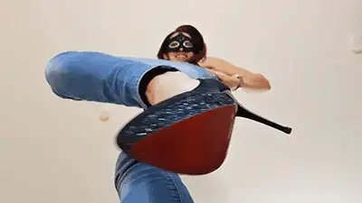Madame Marissa - You'll suffer under my sexy high heels