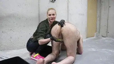 Mistress Marlena Extreme Dirty - Cow shit fisting