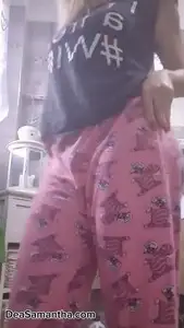 Dea Samantha - Farting Closeup on my beautiful pinky ass hole