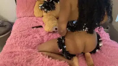 MsBearington - Farting Ass Shakes on Teddy Bear