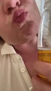 LadyVikkiWet - Burping