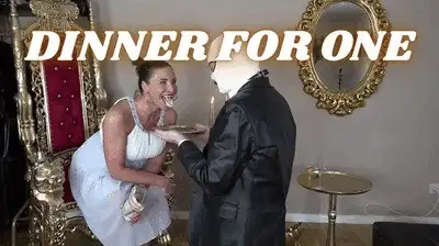 Valentina Lux - 💩 Dinner for One