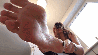 Using you in the bathroom before my date