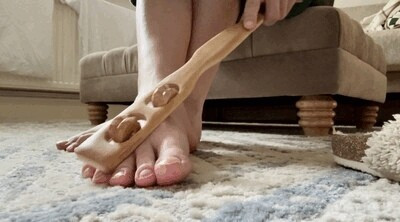 Feet Play