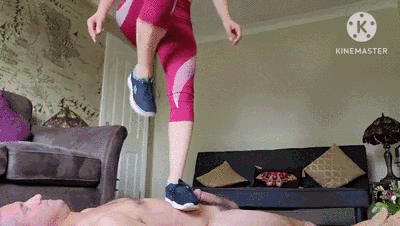 Step Aerobics in Sneakers