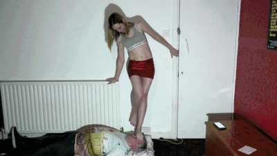 Face Standing Danielle